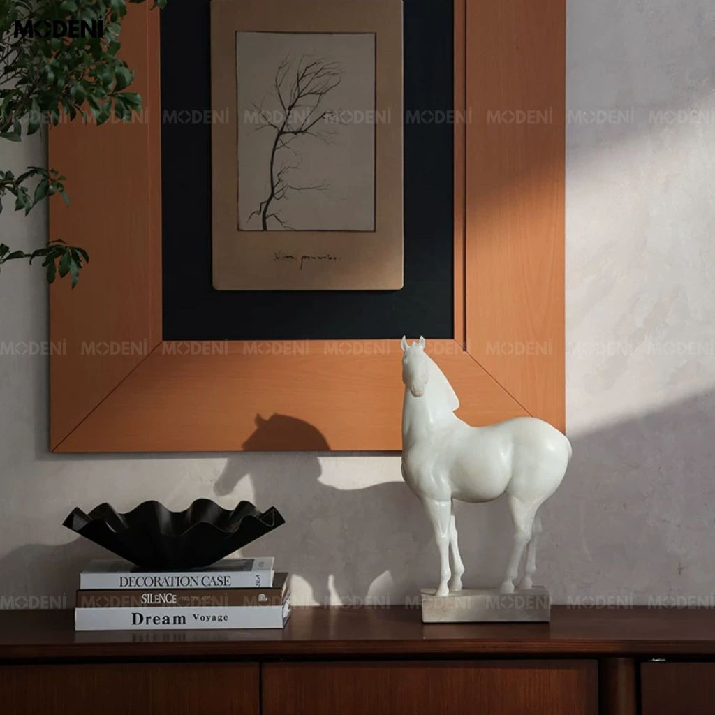 Set Decor Equestrian Noir Cao Cấp Phong Cách Modern Luxury Kết Hợp Classic Heritage