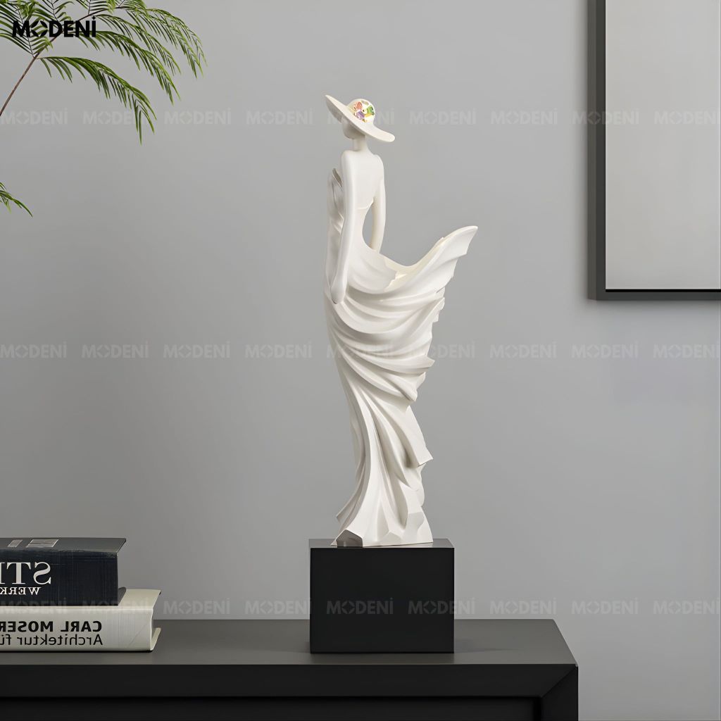 Tượng Trang Trí Elaris Composite Cao Cấp Đúc Nguyên Khối Cho Phòng Khách Sang Trọng