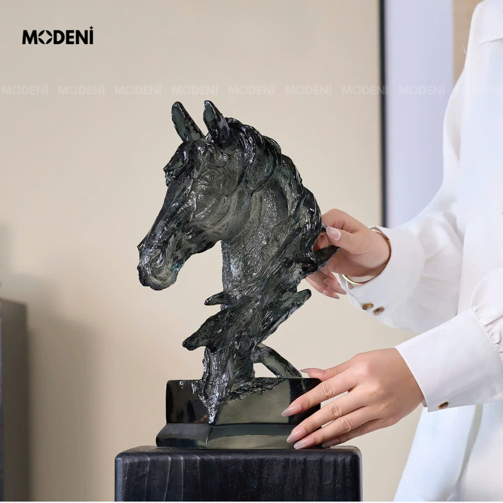 Tượng Ngựa Trang Trí Acacia Đen Cao Cấp – Tượng Decor Đầu Ngựa Nghệ Thuật – Món Quà Tân Gia Lý Tưởng
