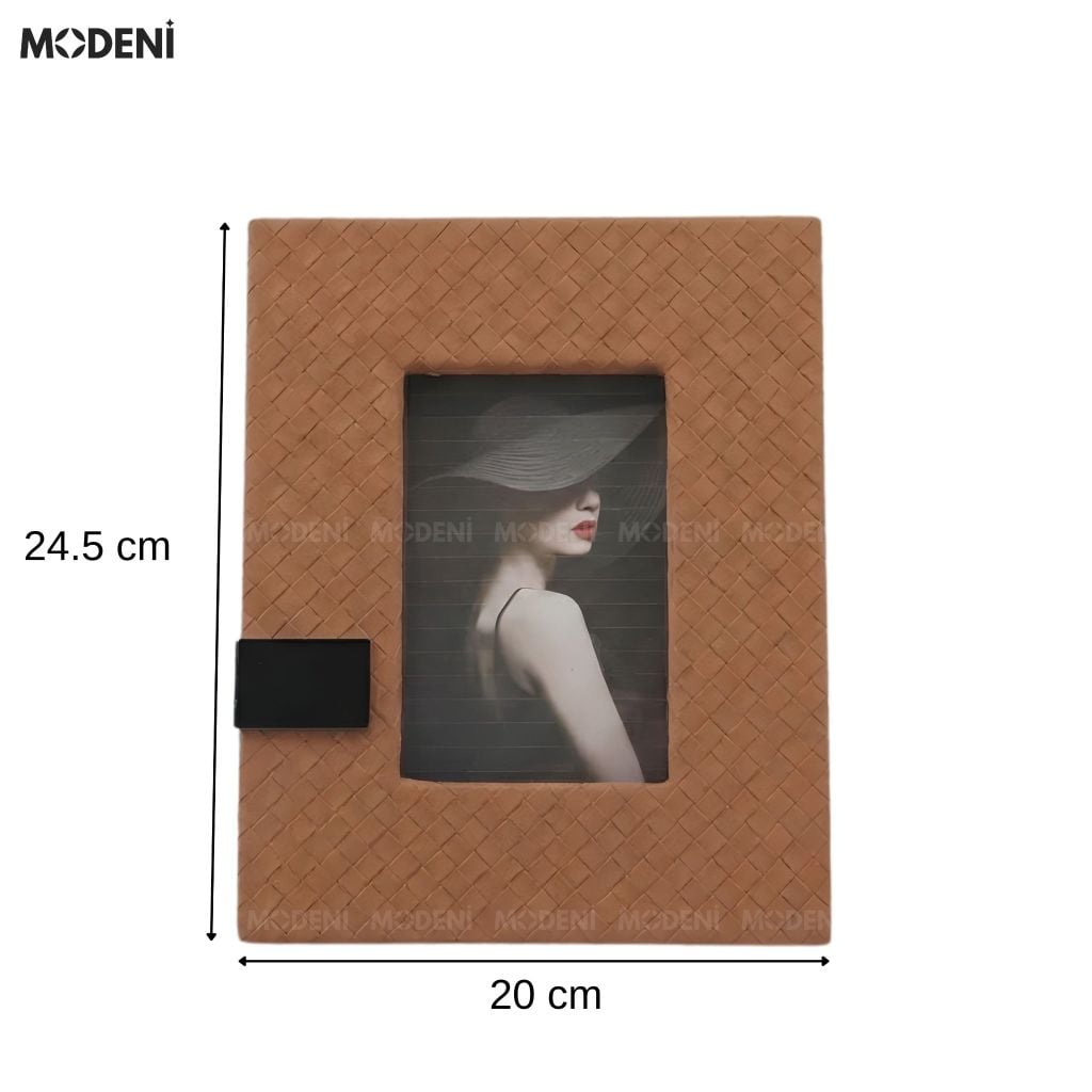 Set Khung Ảnh Aldo Da Phối Kim Loại Cao Cấp Cho Không Gian Decor Hiện Đại