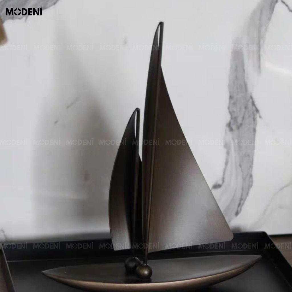 Tượng Trang Trí Thuyền Buồm Oceanis Composite Đúc Nguyên Khối Nâu Đen Ánh Đồng Phong Cách Modern Minimalism