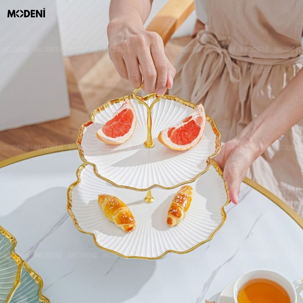 Khay 2 Tầng Magnolia Sứ Trắng Khung Mạ Gold Sang Trọng Viền Tạo Hình Cánh Hoa Cho Quà Tặng Tân Gia