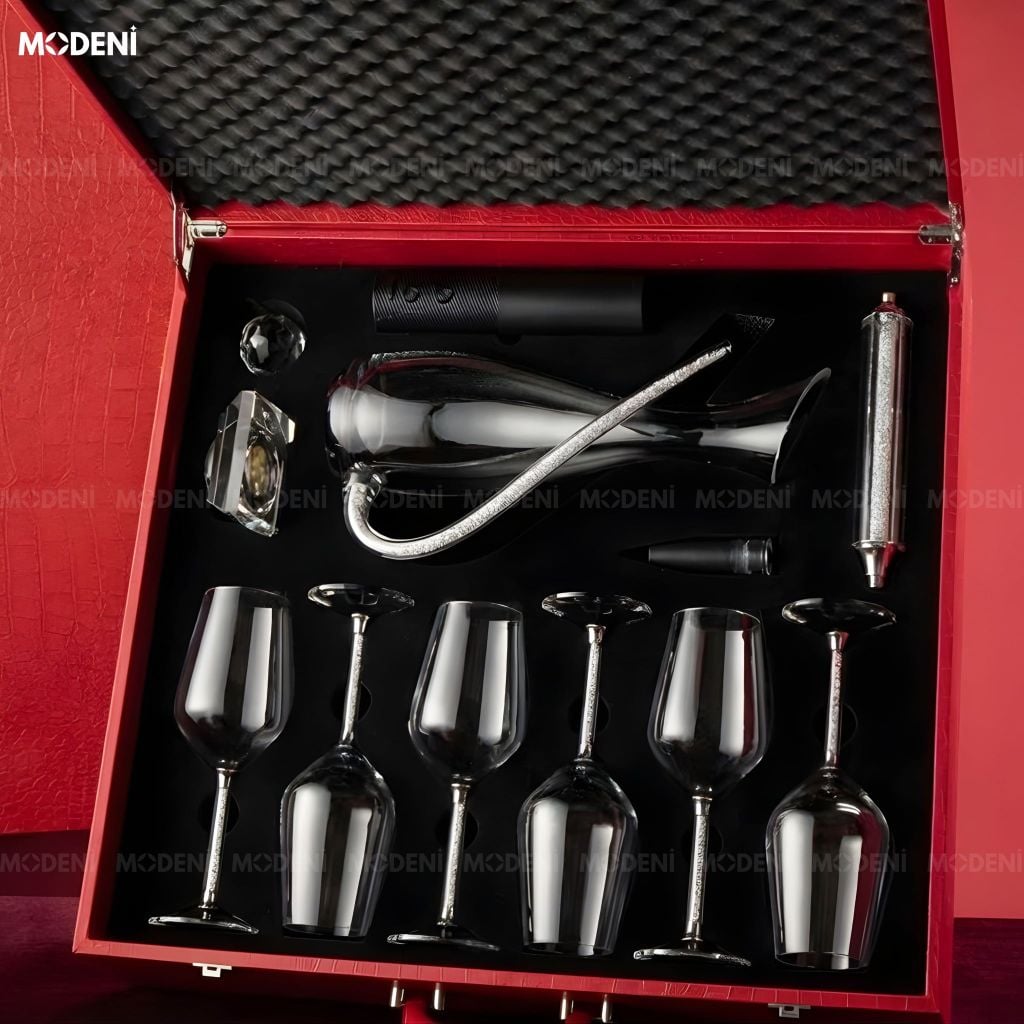 Bộ Bình Ly Rượu The BACKBONE Pha Lê Cao Cấp Quà Tặng Tân Gia Ánh Bạc Sang Trọng Đẳng Cấp