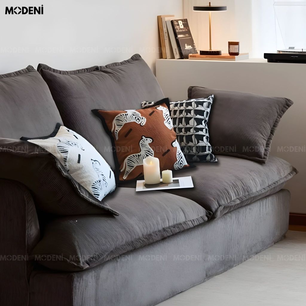 Vỏ Gối Sofa Slant – Vải Jacquard Phối Nhung Họa Tiết Ngựa Vằn Thêu Tân Cổ Điển