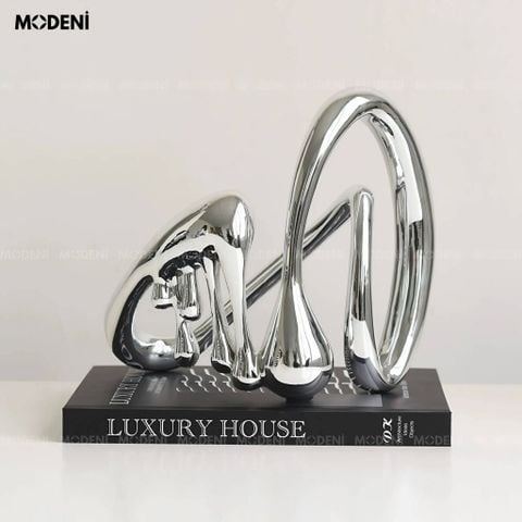  Set Decor Silver Equestrian Cao Cấp Phong Cách Modern Luxury Kết Hợp Timeless Elegance 