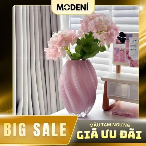  Bình Hoa Binky Thủy Tinh Pastel Hồng Nhạt Cao Cấp – Vân Lượn Mềm Như Sóng Gió Sớm | Decor Góc Chill Dịu Dàng & Tươi Sáng 