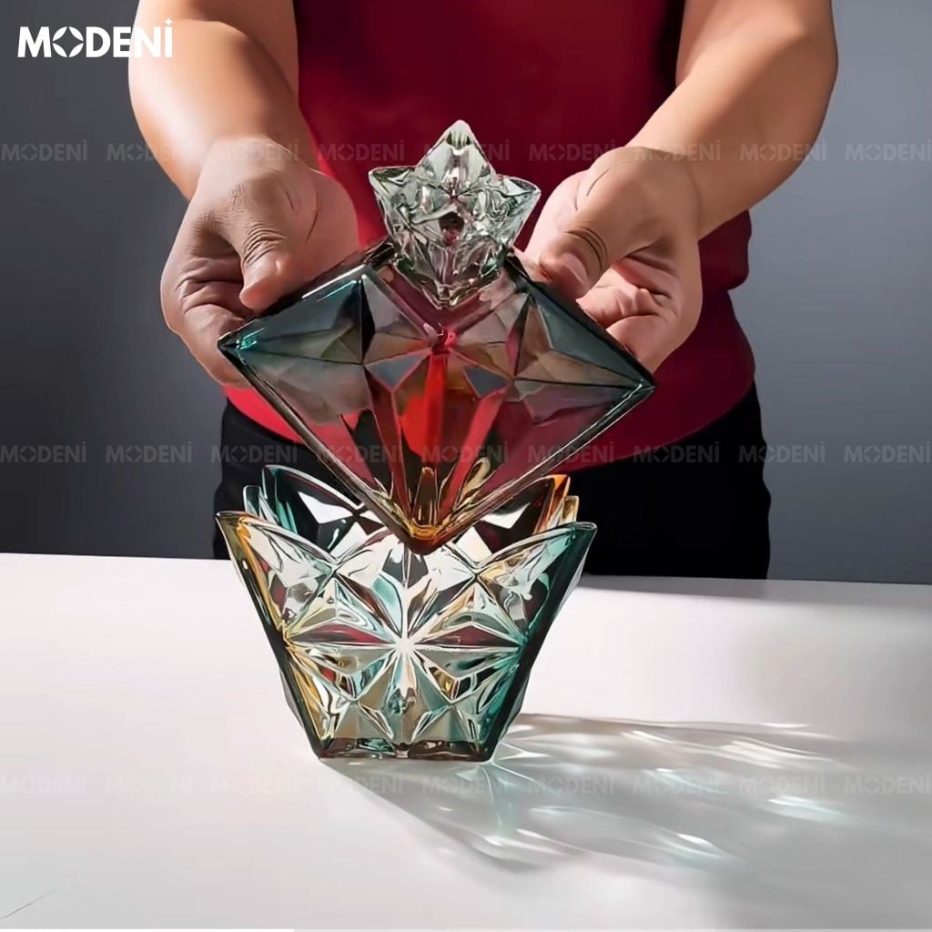 Hủ Thủy Tinh Nebula – Cắt Giác Kim Cương Tinh Xảo Phù Hợp Cho Không Gian Tiếp Khách Sang Trọng