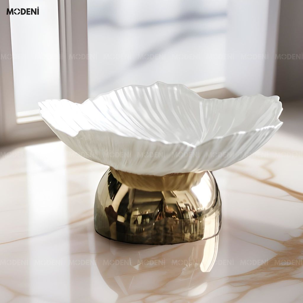 Tô trái cây Velora thủy tinh họa tiết cánh hoa xếp lớp phù hợp bàn ăn sang trọng