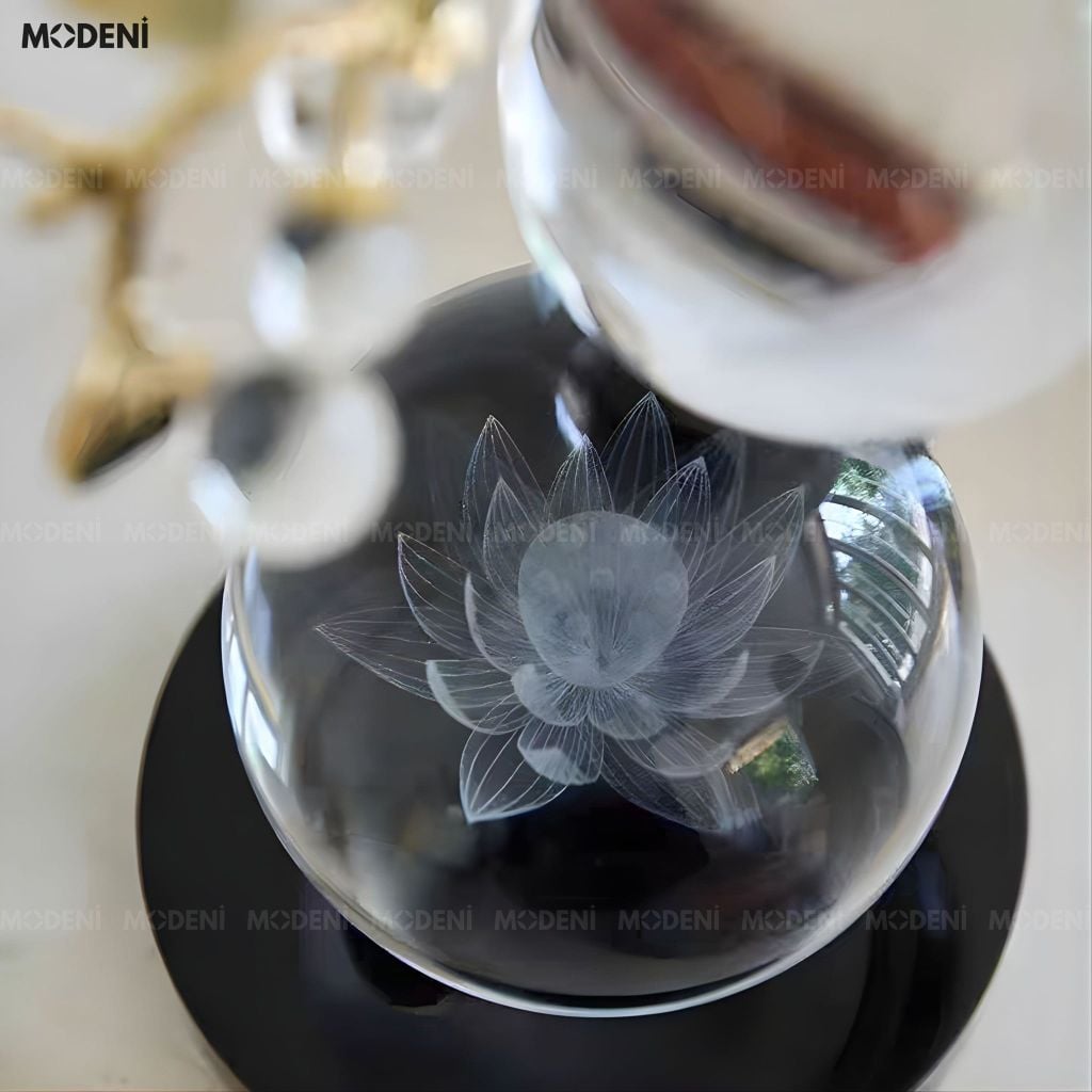 Tượng Trang Trí Motif THủy Tinh Pha Lê Phối Họa Tiết Crom Hoàn Thiện TInh Xảo Phù Hợp CHo Không Gian Decor Phòng Khách