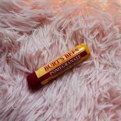 Son dưỡng không màu Burt's Bees Lip Balm