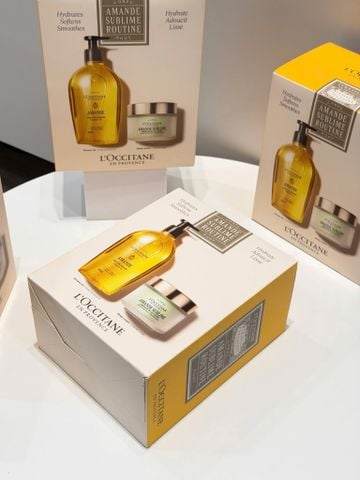 Set Sữa Tắm + Kem Dưỡng Da L'Occitane Almond Shower Oil With Almond Milk Concentrate (500ml + 200ml)