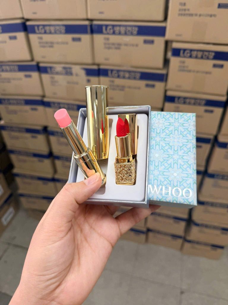 SET quà Son WHOO ( son dưỡng + son kem )