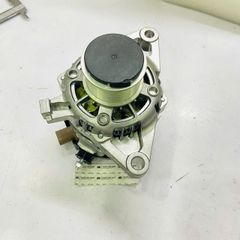Máy phát điện Toyota Fortuner, Hilux Revo, Innova (Máy dầu 1GD, 2GD). Đời 2015 - 2023. Hàng OEM Japan bảo hành 12 tháng. Mã 270600L260
