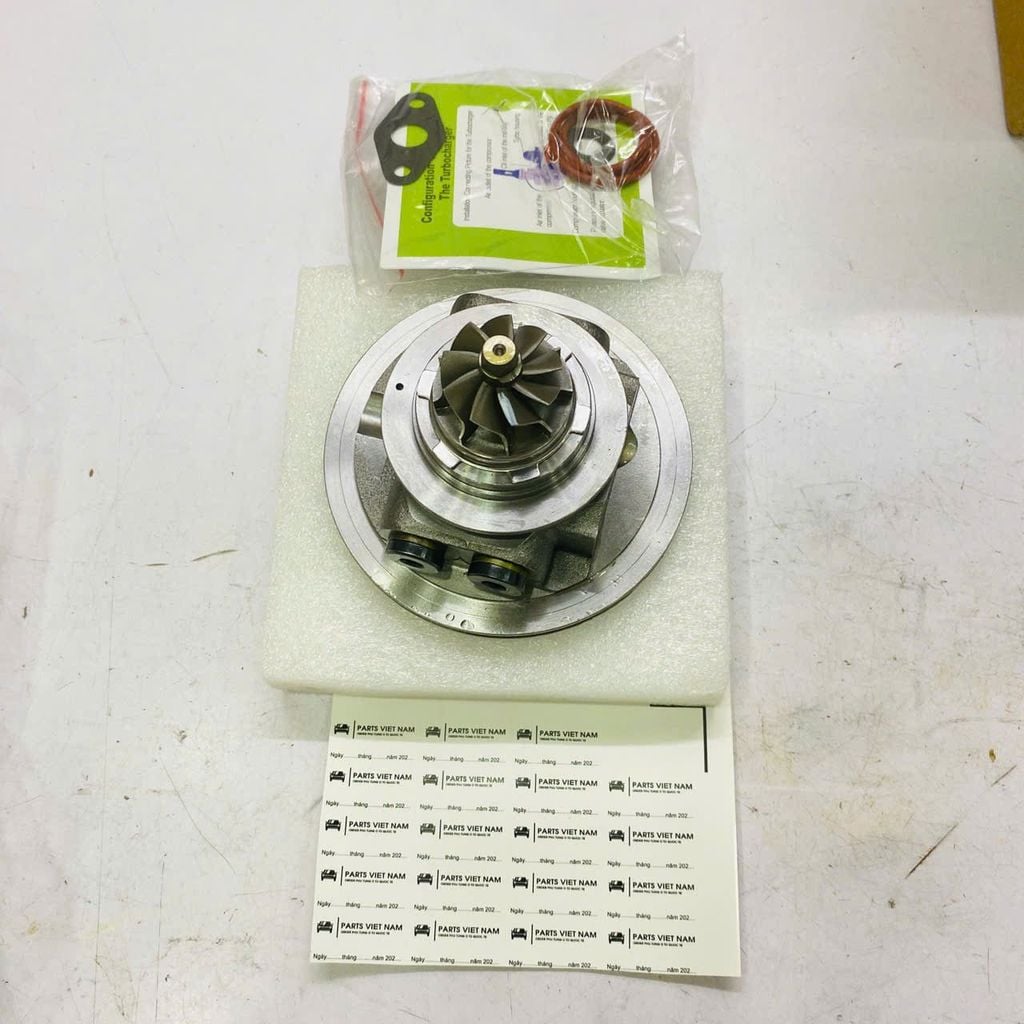 Ruột Turbo (Lõi Turbo) Ford Focus, Mondeo, EcoBoost. Đời 2014 - 2020. Hàng chất lượng cao. Mã F1FG6K682AD, 2275932, F1FG6K682AB
