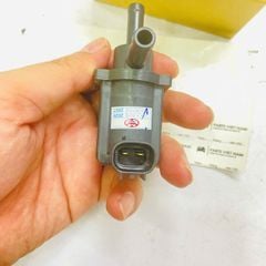 Van thu hồi hơi xăng (Van điện từ chân không) Toyota Corolla. Đời 2004 - 2011. Hàng Denso. Mã 9091012259