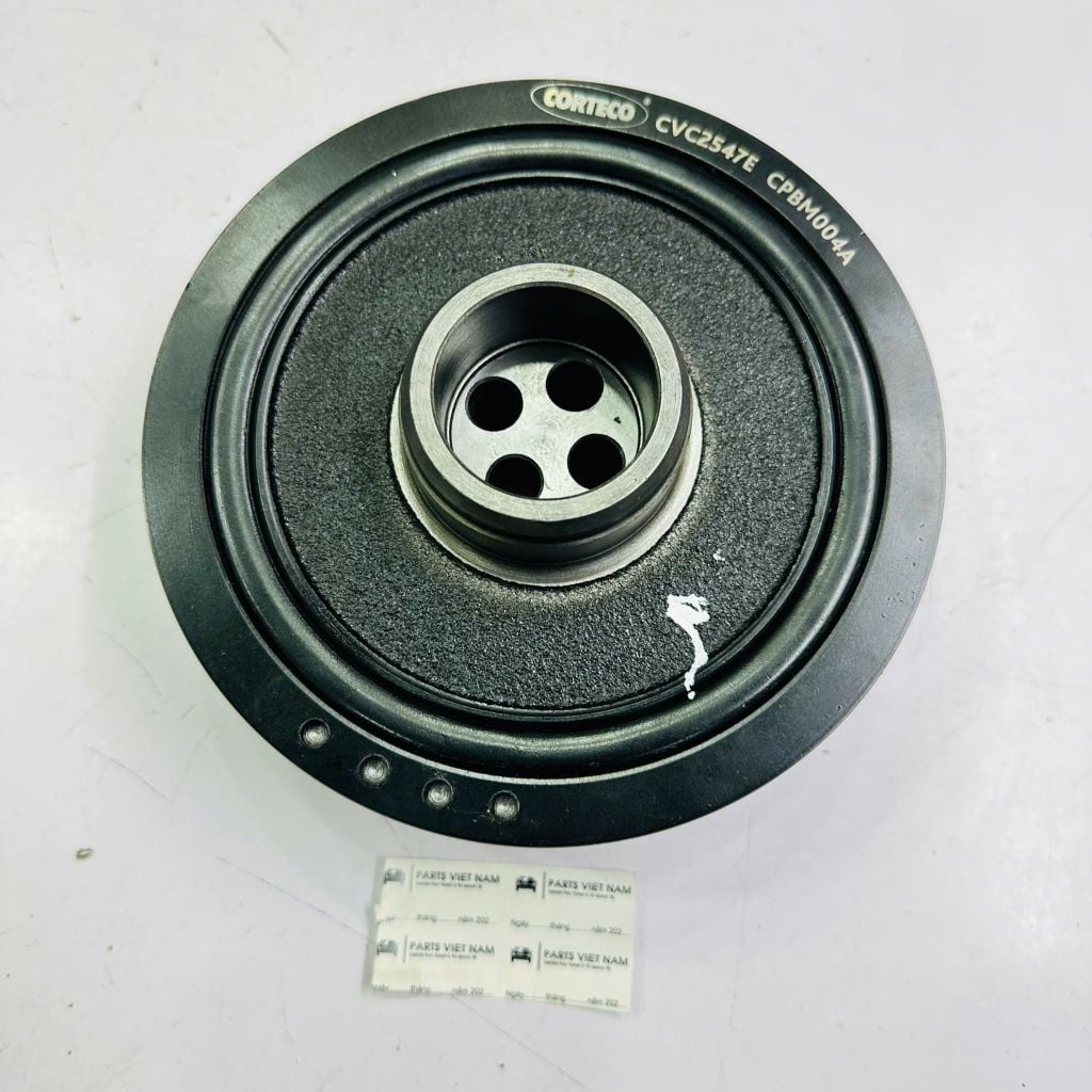 Puly hay bu ly trục cơ hoặc trục khuỷu BMW F20, F21, F22, F23, F30, F31, F34, F33, G11, X3, X4, Z4, MINI 740e, 730i, 520i, 530i, 320i, 330i, 318i động cơ B46, B48. Đời 2015 - 2024. Hàng Corteco. Mã 11238638446