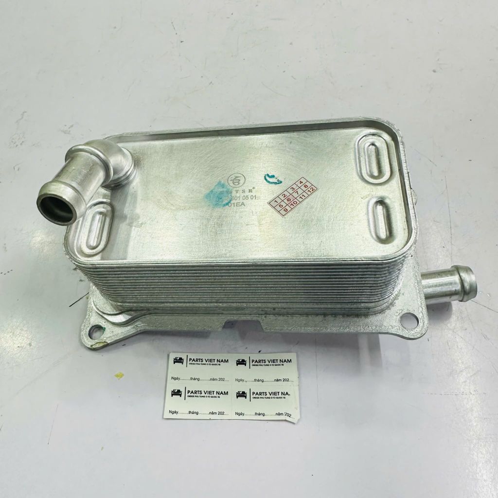 Két làm mát dầu hộp số Mercedes-Benz A-Class (W176), B-Class (W246), CLA (W117), GLA (X156). Đời 2012 - 2019. Hàng Frey Bmtsr. Mã A2465010101, A2465010501