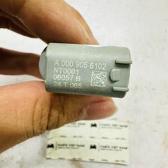 Cảm biến nhiệt độ nước làm mát Mercedes C-Class (W203, W204, W205), E-Class (W211, W212, W213), GLC (X253), S-Class (W221, W222), GLK (X204), A-Class (W169, W176). Đời 2004 - 2021. Hàng xịn. Mã A0009050600, A0009056102, A0041539728, A0999053700