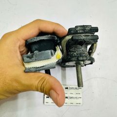 Chân số (Cao su chân hộp số) BMW Series 1, 2, 3 (F20, F21) 114i, 116i, 118i, 120i, 125i, (F22, F23, F87) 218i, 220i, 228i, 230i, (F30, F80, F31, F34) 316i, 320i, 328i, 330i, 320d, 325d. Đời 2011 - 2021. Hàng Lemförder. Mã 22316796617 ( cái )