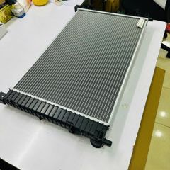 Két nước làm mát Mercedes Benz C-Class (W203) C180, C200, C230, C240, C320, C220 W203. Đời 2000 - 2011. Hàng BMTSR. Mã A2035000200