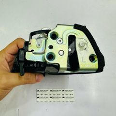 Ngậm cửa sau trái (Khóa cửa sau tài) Toyota RAV4, Land Cruiser Prado (J150), Highlander, Kluger. Đời 2009 - 2018. Hàng china. Mã 6906033120