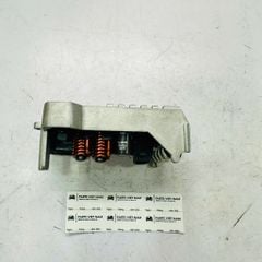 Điện trở quạt gió điều hòa (Trở quạt) Mercedes E-Class W211, S211 (E200, E220, E230, E240, E270, E280, E320). Đời 1998 - 2009. Hàng Hella. Mã A2308216351, A1638200597, A2308210251, A2308216451