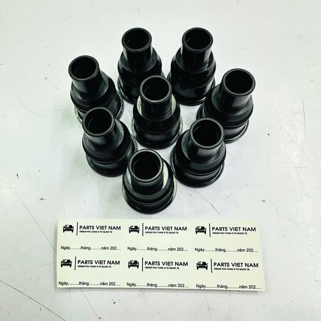 Gioăng kim phun trên mặt máy Toyota Innova, Fortuner (GGN50, KUN50, TGN51), Hilux, Land Cruiser Prado (TRJ150, TRJ152), Hiace, Coaster. Động cơ. 1TR, 2TR. Đời 2004 - Nay. Hàng xịn đặt 1 ngày. Mã 9056110020