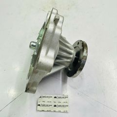 Bơm nước làm mát động cơ Nissan Patrol (Y61/GU). Đời 1997 - 2016. Hàng cao cấp. Động cơ 4.5L. Mã 21010VB025, 21010VB024, 21010VB00J, 9042501830