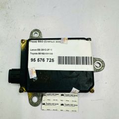 Hộp radar cảnh báo điểm mù (BSM) Lexus ES250, ES350, ES300h, ASV60, GSV60, AVV60 .Đời 2012 - 2018. Hàng tháo xe. Mã 881620W030