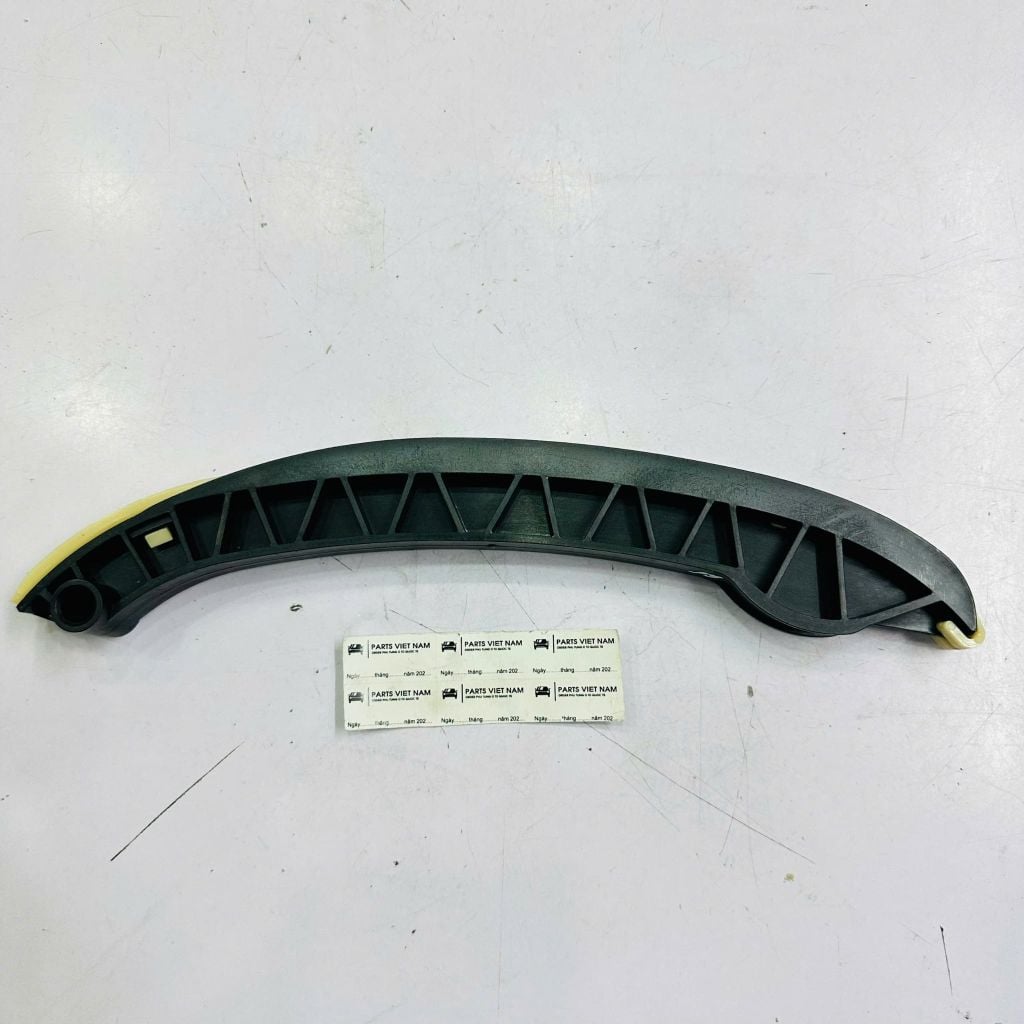 Tỳ cong, thanh dẫn hướng xích cam, máng trượt xích cam Mercedes W204, W212 C200, C250, E200, E250 động cơ 1.8L Turbo M271. Đời 2009 -2016. Hàng INA. Mã A2710521116