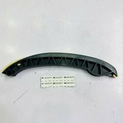 Tỳ cong, thanh dẫn hướng xích cam, máng trượt xích cam Mercedes W204, W212 C200, C250, E200, E250 động cơ 1.8L Turbo M271. Đời 2009 -2016. Hàng INA. Mã A2710521116