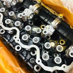 Mặt máy, măt quy lát Land Cruiser HDJ80 động cơ 1HD-FT 4.2L 24 van, mặt rỗng. Hàng chất lượng cao. Mã 1110117041