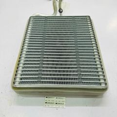 Dàn (giàn) lạnh trước Mercedes-Benz S-Class W221 S300 S400 S500. Đời 2005 - 2013. Hàng Berh. Mã A2218300358