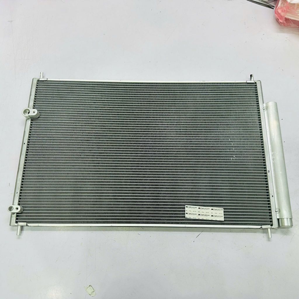 Dàn nóng điều hòa Toyota Corolla Altis ZRE152, Wish. Động cơ 1.8 2.0. Đời 2007 - 2018. Hàng Paco. Mã 8845012280, 8845002280, 8845002300, 8845002330, 8845002360, 8845012300, 8846002390