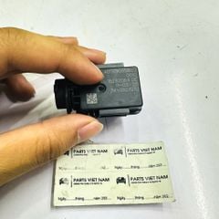 Cảm biến chất lượng không khí, cảm biến ô nhiễm khoang cabin Mercedes C-Class. Đời 2014 - 2022. Hàng xịn. Mã A0009055800