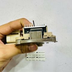 Tiết chế máy phát, IC bộ điều chỉnh điện áp Mazda 6, Ford Escape đời 2003 - 2006 . Hàng Mobiletron, 2 giắc điện động cơ 2.0L, 2.3L. Mã GY0118W70, A866X46572