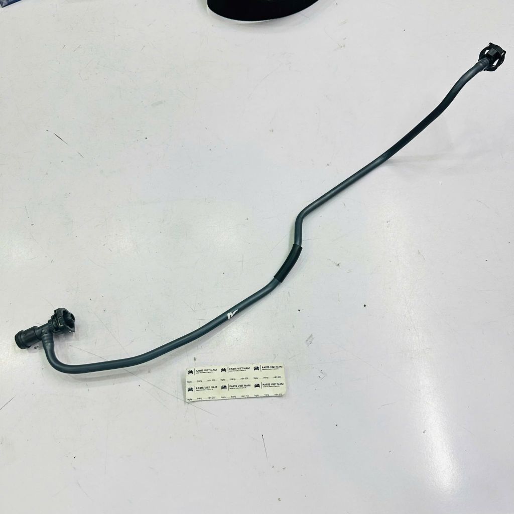 Ống nước làm mát Audi A4, B9, 8W5, Sedan, Avant, A5, Coupe, Cabriolet, Sportback. Động cơ 2.0, TFSI / TDII. Đời 2015 - 2024. Hàng Audi China. Mã 8W0121081DR, 8W0121081BL
