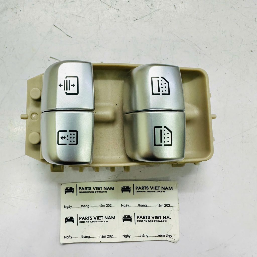 Công tắc cửa sau phải (Màu kem) Mercedes S-Class W222, V222, X222 (S400, S450, S500). Đời 2014 - 2020. Hàng chất lượng cao. Mã A2229052304