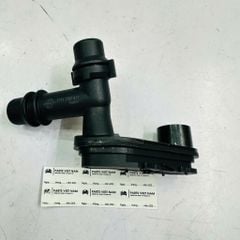 Chia nước bình nước phụ (Ống nối két nước) BMW 3-Series E46 (316i, 318i, 320i, 323i, 325i, 328i, 330i). Đời 1997 - 2007. Hàng Frey. Mã 17111707817