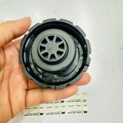 Nắp đậy bình nước phụ Mercedes C180, C200 (W203, W204), E200, E240, E280 (W210, W211, W212), S300 S400 ( W220, W221 ), GLK (X204), ML (W164). Hàng Febi. Mã A2105010715, A2105010615