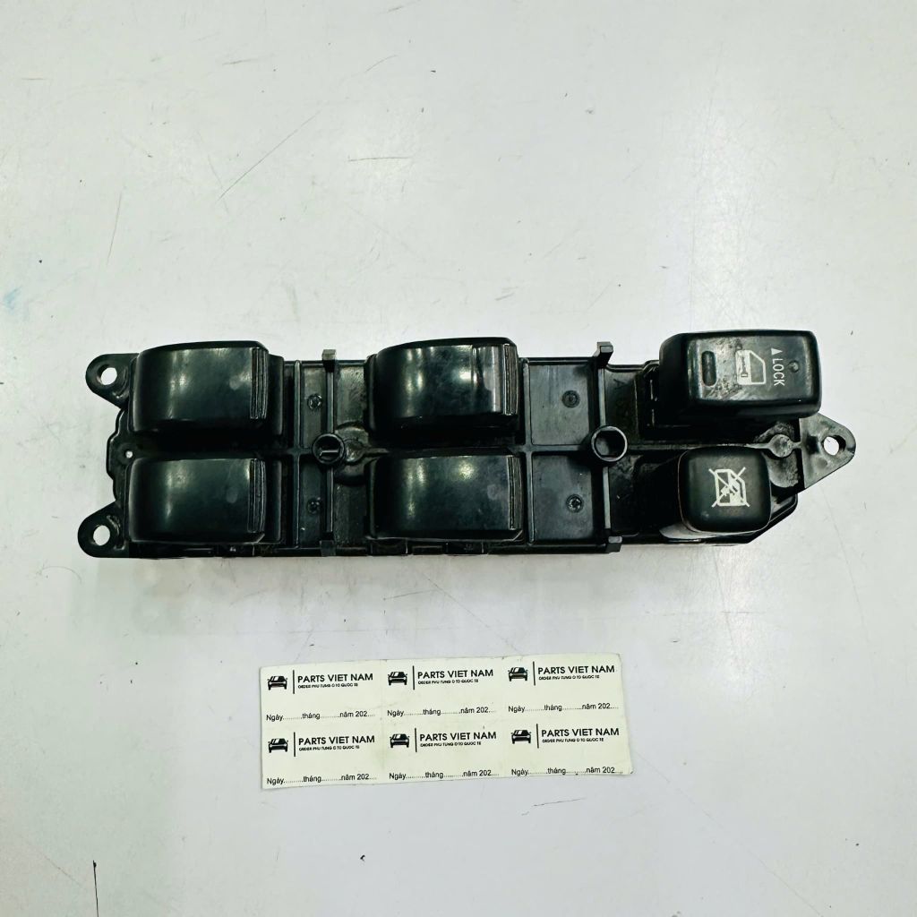 Công tắc tổng nâng hạ kính (bên lái) của xe Lexus GX470. Đời 2008. Hàng tháo xe. Mã 8404060073