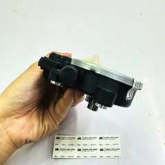Mô tơ nâng hạ kính trước phải Toyota Corolla Altis (ZZE122). Đời 2001 - 2008. Hàng China. Động cơ 1ZZ 3ZZ. Mã 8571002150