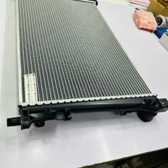 Két nước làm mát Mercedes Benz C-Class (W203) C180, C200, C230, C240, C320, C220 W203. Đời 2000 - 2011. Hàng BMTSR. Mã A2035000200
