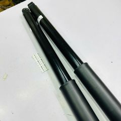 Giảm sóc sau Focus Thụt sau Focus 12-19. Hàng Showa thay 1 đôi bảo hành 12 tháng. Mã BV6118080EAE, BV6Z18125R, BV6118080EAD ( 1 cây )