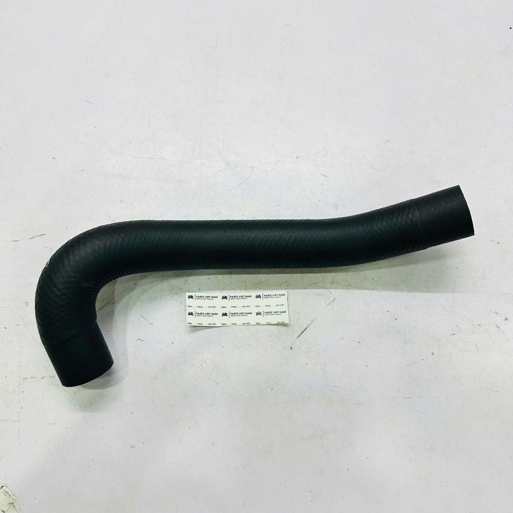 Ống nước két nước trên Toyota Innova, Fortuner (TGN51, KUN51, GGN50), Hilux. Đời 2004 - 2016. Hàng xịn. Mã 165710C080, 165710C130, 165710C090, 165710C100