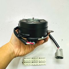 Mô tơ quạt két nước Toyota Sienna ASL30. Đời 2011 - 2020. Hàng Denso. Động cơ 2GR-FE. Mã 163630P250
