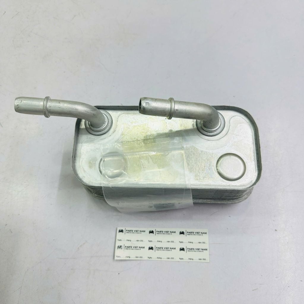 Két làm mát dầu số, két sinh hàn hộp số BMW 3-Series E46 (316i, 318i, 320i, 323i, 325i, 328i, 330i, 318d, 320d, 330d), X3 E83, Z4 E85. Đời 1997 - 2008. Hàng Frey. Mã 17227505826, 809511301