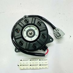 Mô tơ quạt két nước Lexus RX300, RX330, RX350 (GSU35), RX270, RX350, RX450h (AGL10, GGL15, GYL1). Đời 2003 - 2015. Hàng Denso. Động cơ 2GR-FE, 1AR-FE. Mã 1636331160