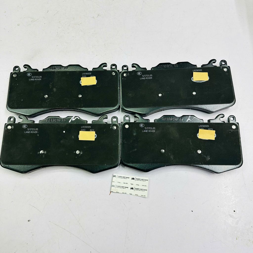 Má phanh trước (Bố thắng trước) Land Rover Defender, Discovery, Range Rover. Đời 2016 - 2022. Hàng cao cấp. Mã LR156926, LR064181, LR016684, LR020362, LR083935, LR093886, LR110075, LR110087, LR114004