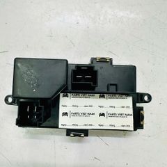 Trở quạt gió điều hòa BMW Series 4 (F32, F33, F36), 5 (F10, F11, F07 GT, G30), 6 (F06, F12, F13, G32), 7 (F01, F02, F04, G11, G12). Đời 2008 - 2018. Hàng Hella. Mã 64119355981, 64119226780, 64119311938